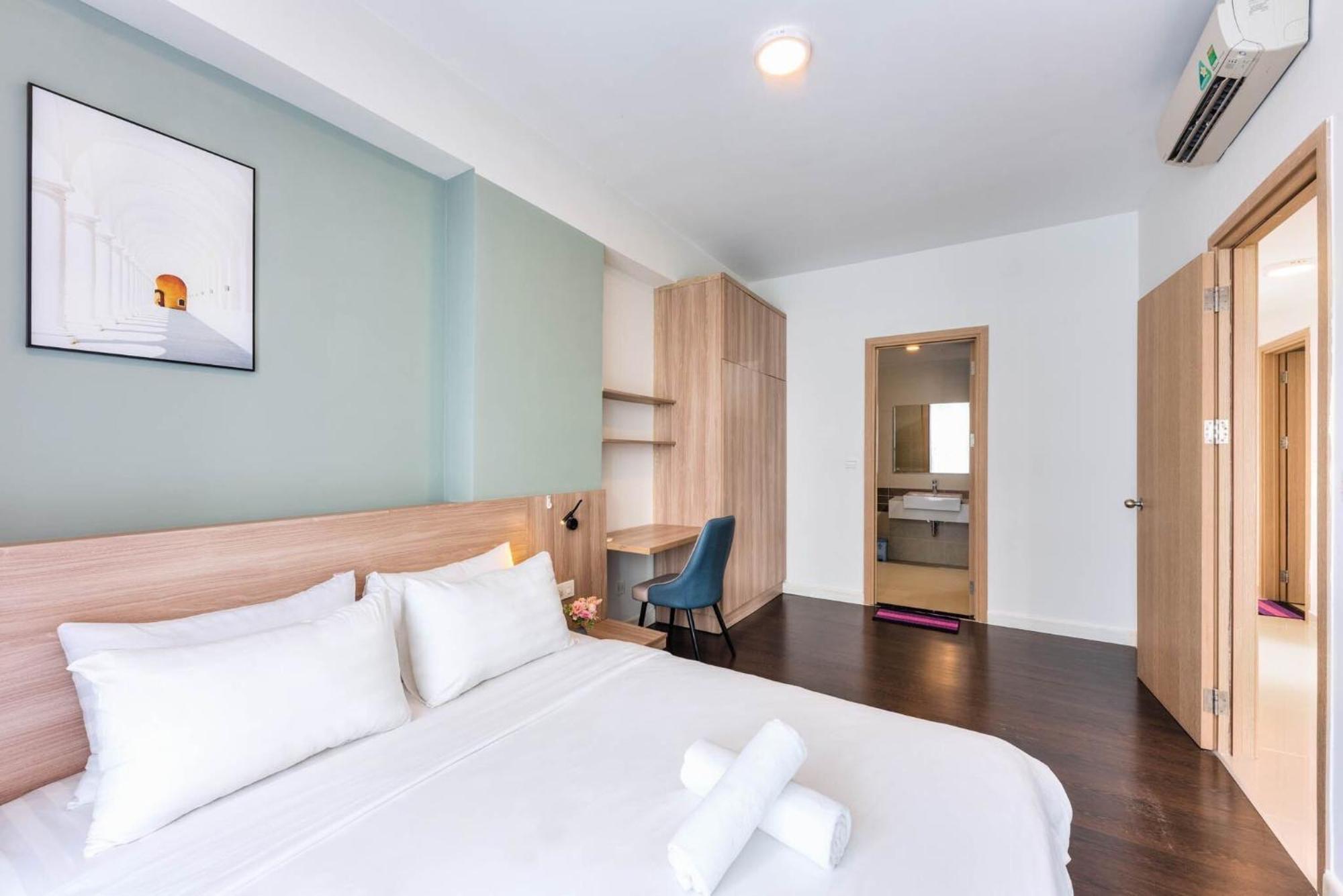 Rem Rivergate Garden Pool Signature - Free 4G Sim For 3 Nights Booking Хошимин Экстерьер фото