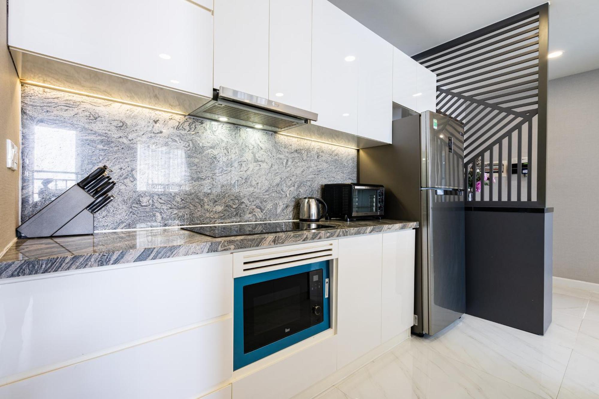 Rem Rivergate Garden Pool Signature - Free 4G Sim For 3 Nights Booking Хошимин Экстерьер фото