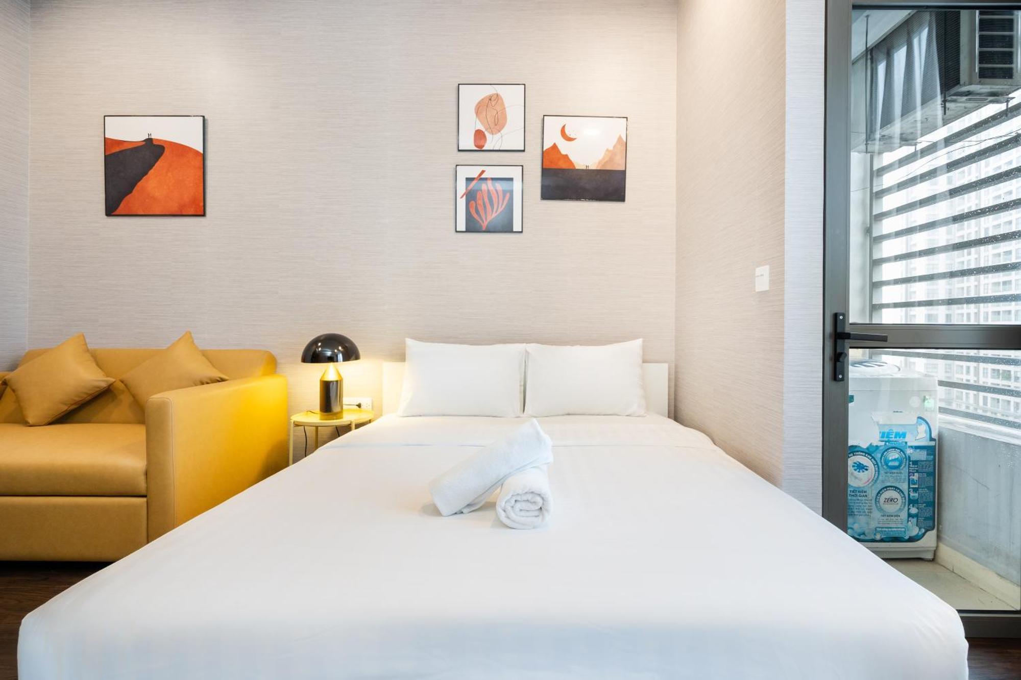 Rem Rivergate Garden Pool Signature - Free 4G Sim For 3 Nights Booking Хошимин Экстерьер фото