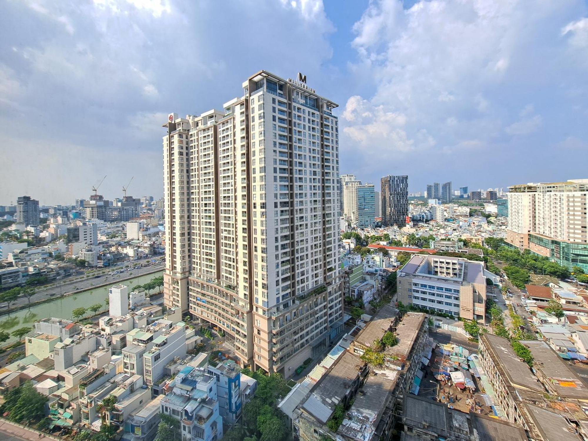 Rem Rivergate Garden Pool Signature - Free 4G Sim For 3 Nights Booking Хошимин Экстерьер фото