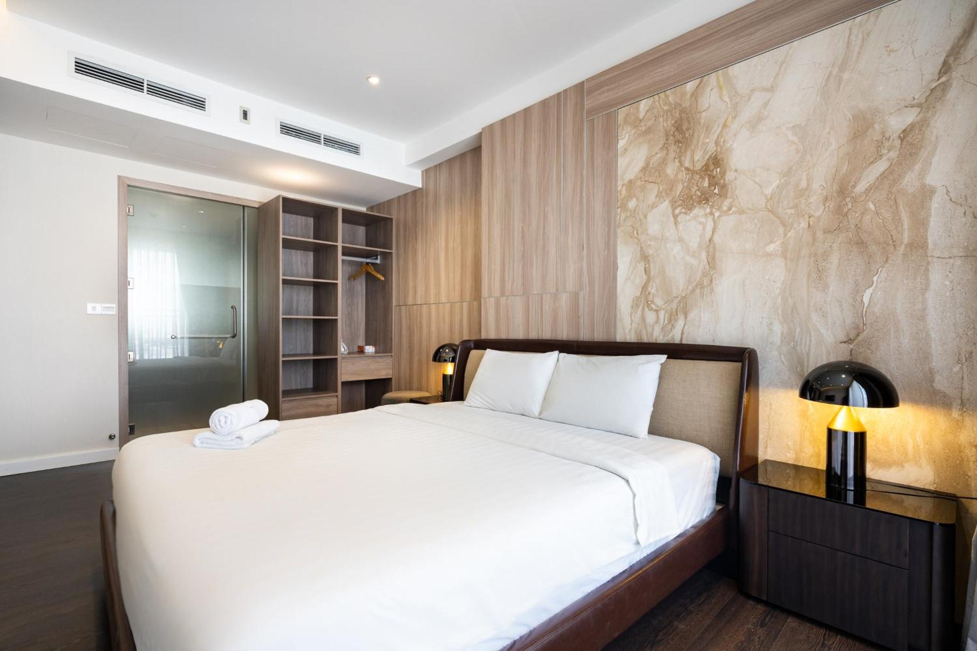 Rem Rivergate Garden Pool Signature - Free 4G Sim For 3 Nights Booking Хошимин Экстерьер фото